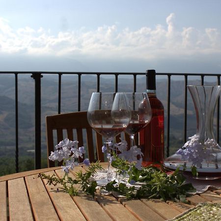B&B "Za' Vittoria"#Lagodibomba מראה חיצוני תמונה